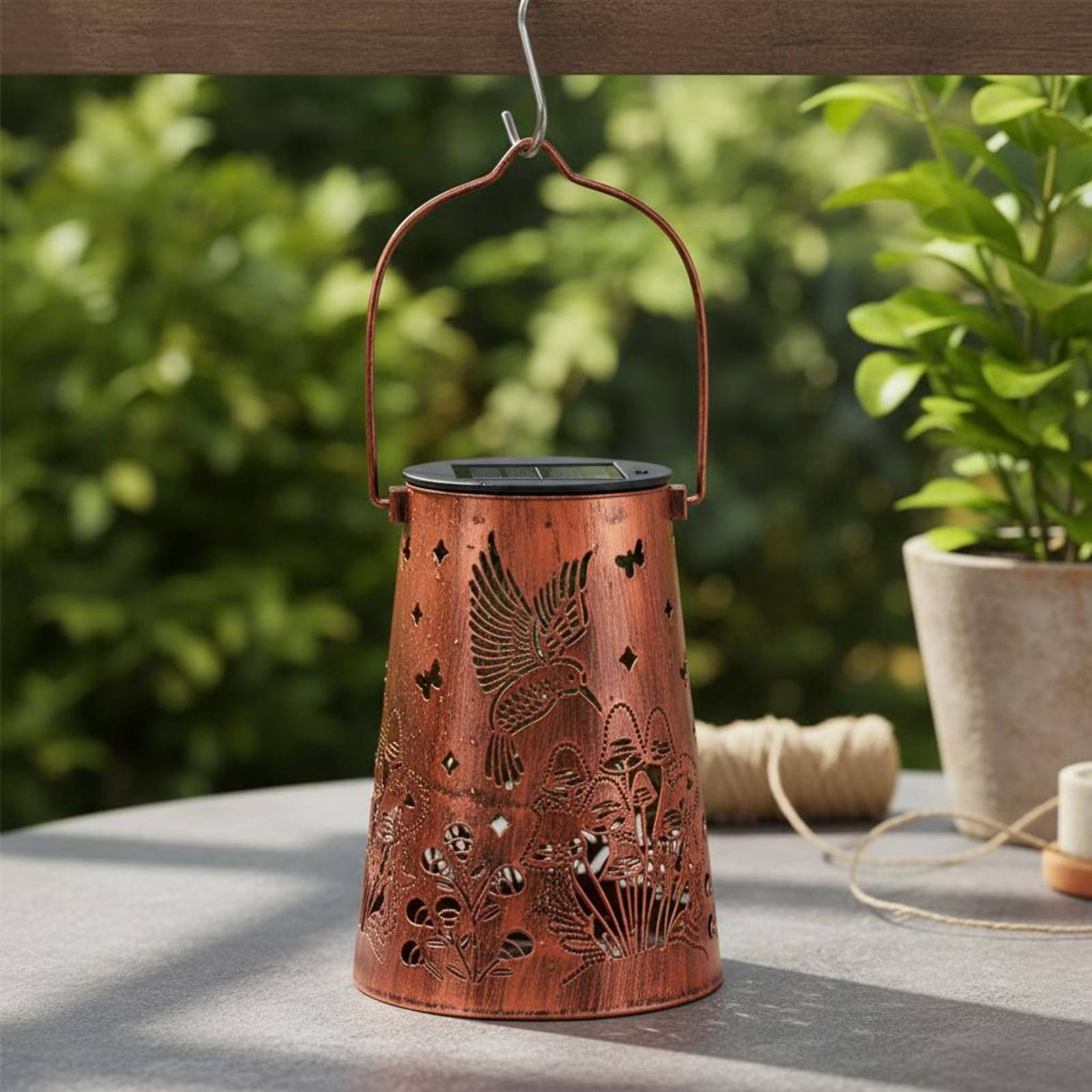 Çiçek Bahçesi Fener Desenli Ba - Outdoor Lighting Battery Powered incelemesi ve fiyatı
